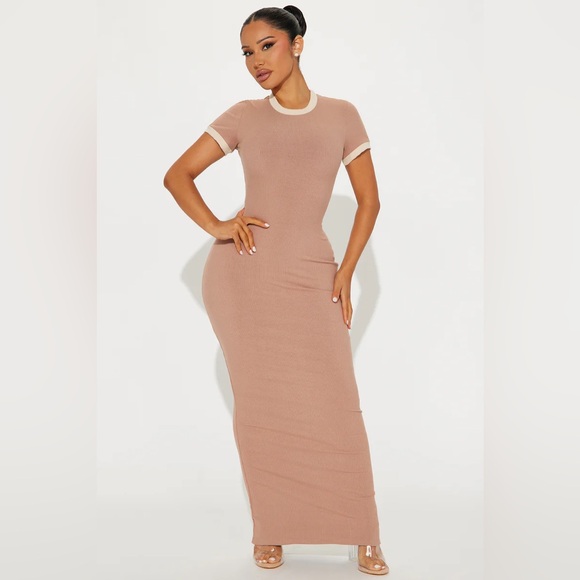 Fashion Nova Dresses & Skirts - Fashion nova - Loren Snatched Maxi Dress - Mocha/combo